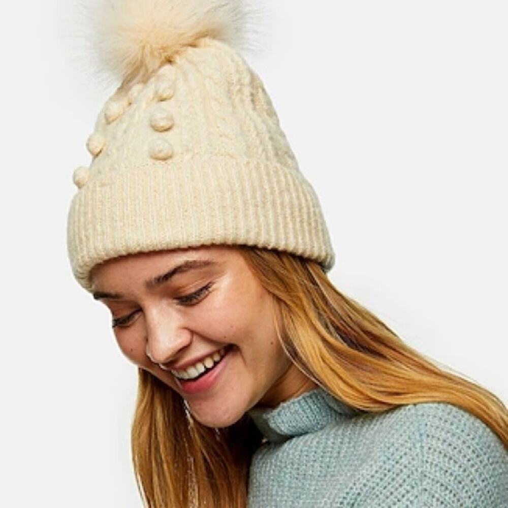 TOPSHOP Neutral Tan Pom Pom‎ Cable Knit Beanie